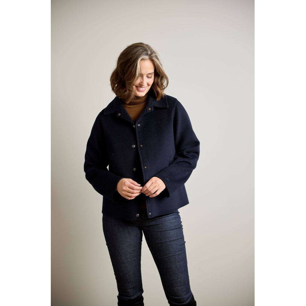 Junge Olivia Kv. 10 50-Navy