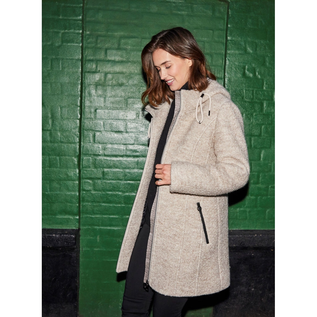 Junge Katja Kv. 13 12-Latte