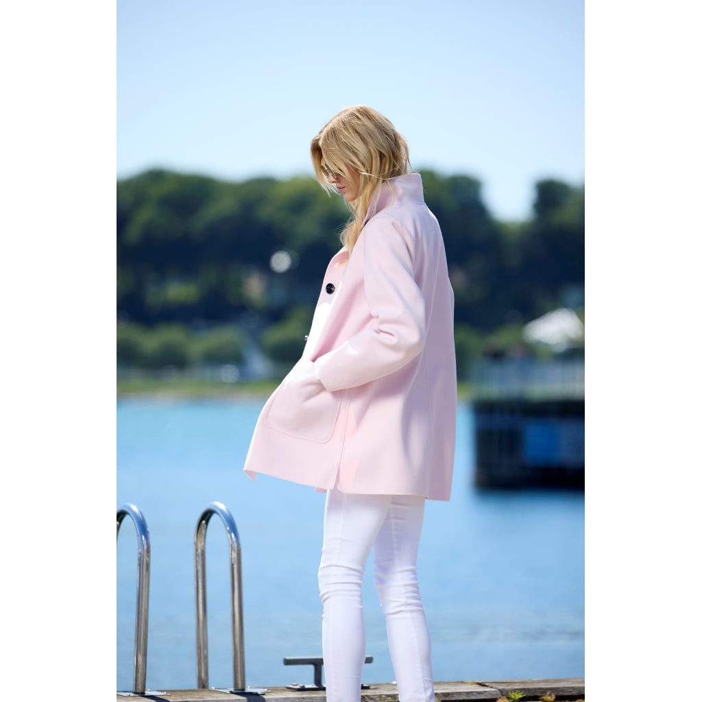 Junge Nanna Kv. 13 33-Rose