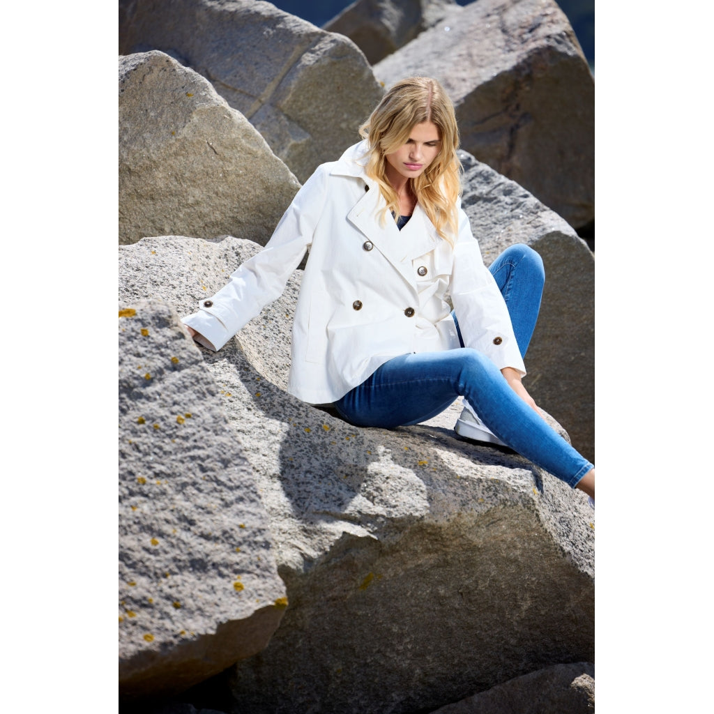 Junge Nicolette Kv. 46 10-Ecru