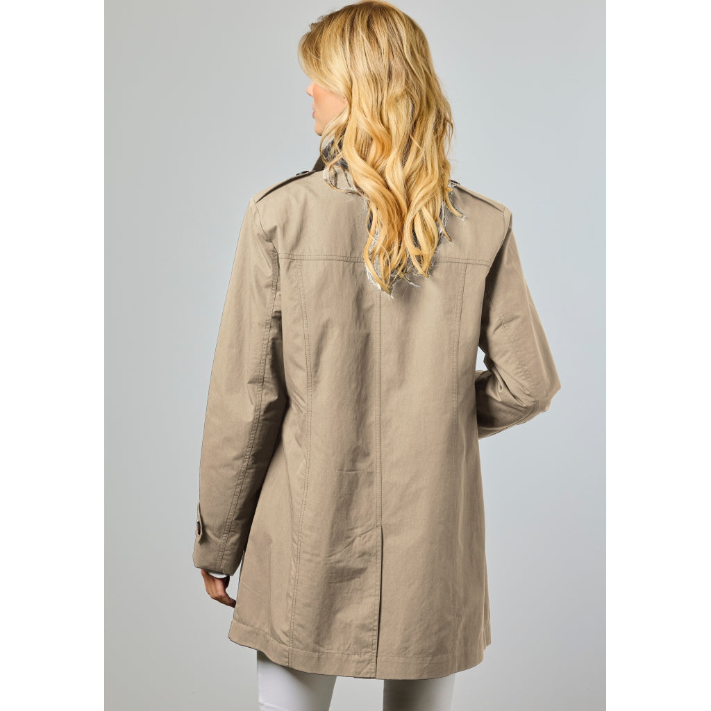 Junge Noelle Kv. 46 12-Sand